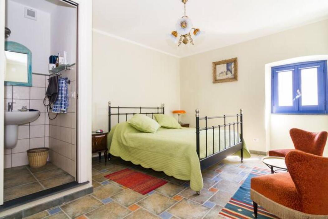Bed and Breakfast Casa Blù Cuglieri Esterno foto